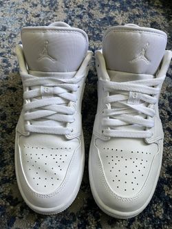 Nike Dunk Low Triple White 2021 W