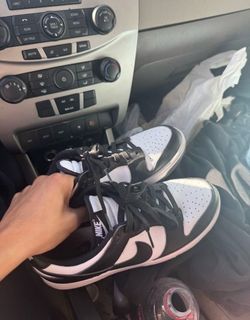 Panda Dunks Size 8 Men