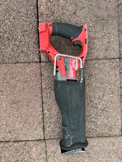 Milwaukee Sawzall M18 (BROKEN)