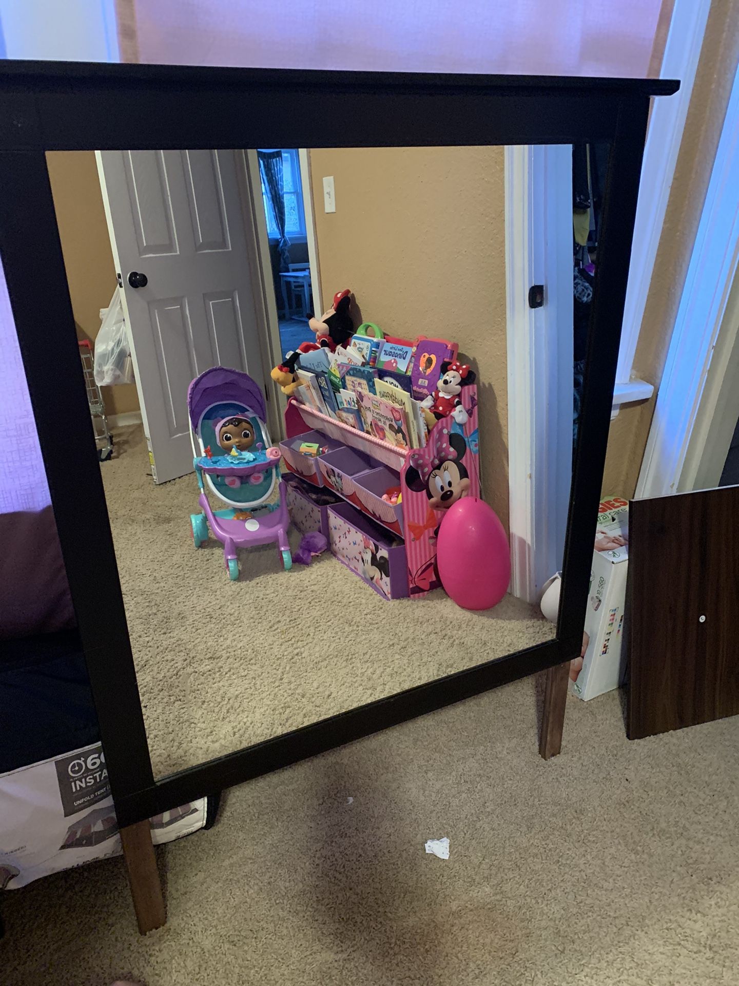 Dresser mirror