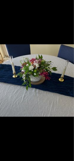 2 large floral pillars/Floral arch/wedding centerpieces
