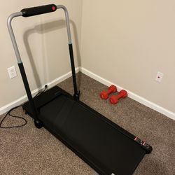 Treadmill! Foldable - Excellent Condition  