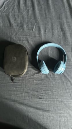 Beats Solo 4 used