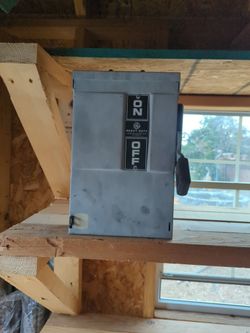 GE 30 Amp 600 Volt AC Max HP 20 3 Pole Switch