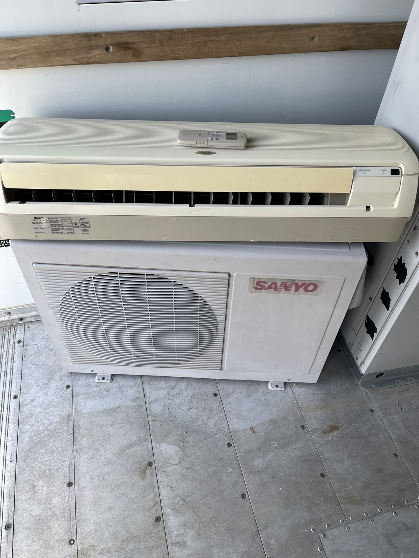 Mini Split AC