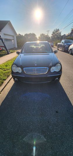 2005 Mercedes-Benz C-Class