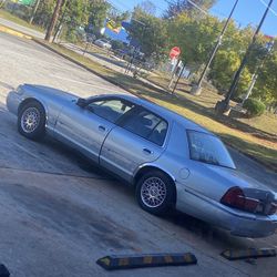 2002 Grand Marquis Gs