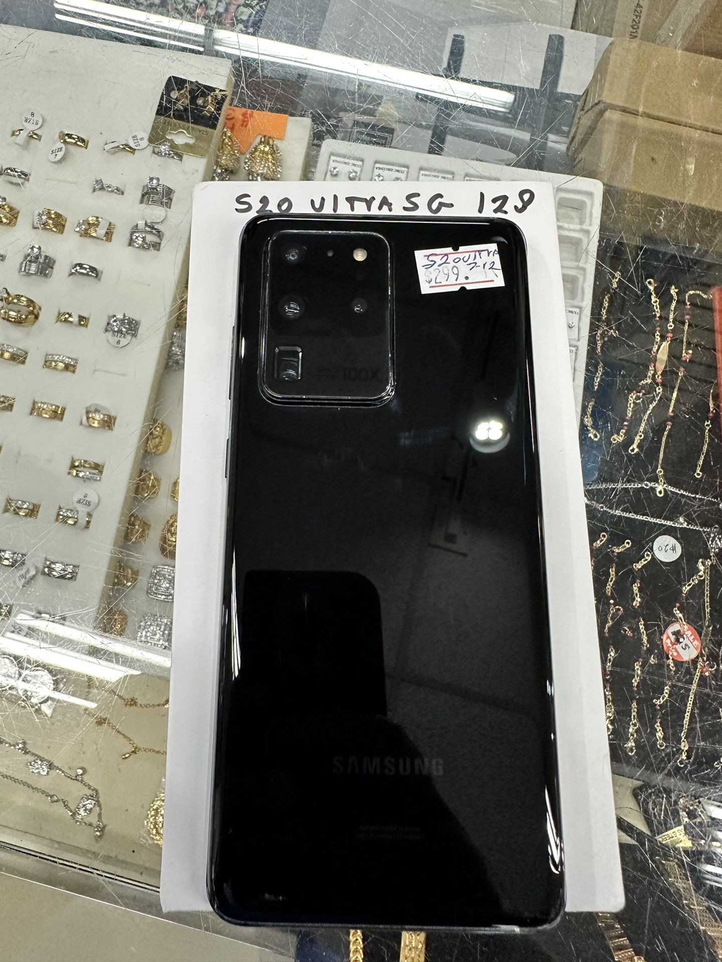 FACTORY UNLOCKED S20 ULTRA 128 GB.
