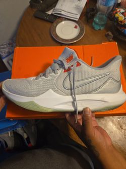 Nike precision V