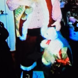 Santa claus five feet 