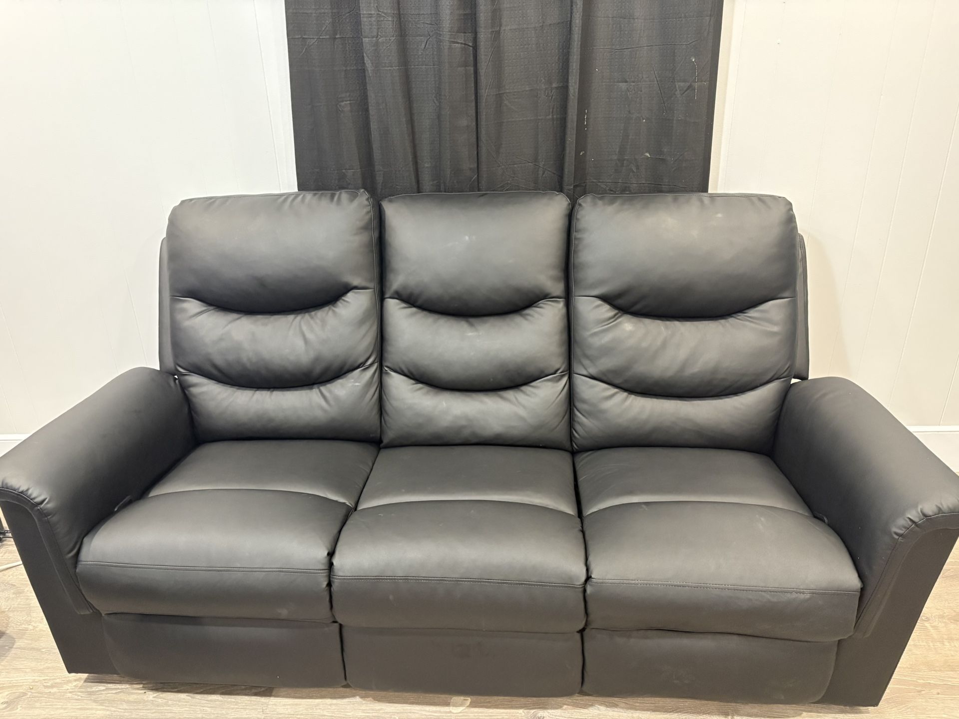 Black Leather Couches