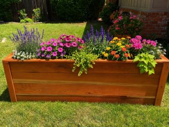 Redwood planter box 6ft