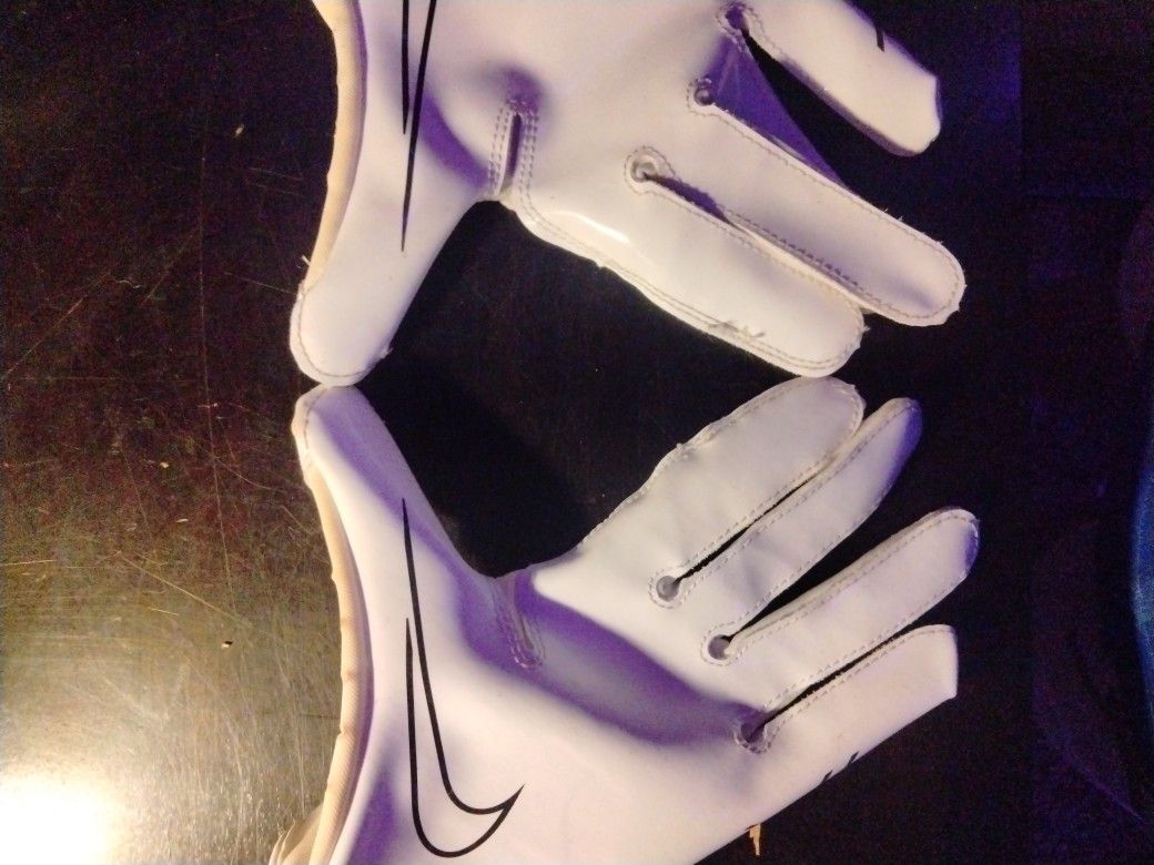 Nike Viper Gloves Color White
