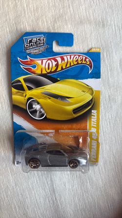Hot Wheels Ferrari 458 Italia Die-Cast Car