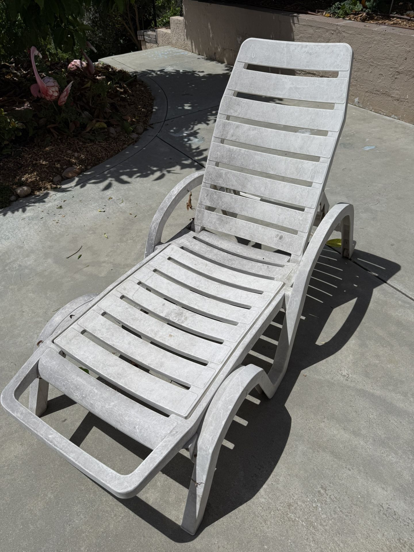 Free Patio Chair 