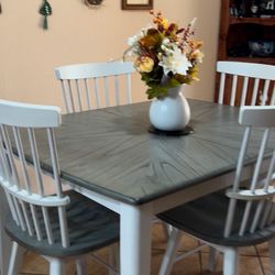 Beautiful Dinning Set