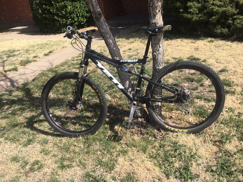 Yeti kokopelli mountain bike for Sale in Del Valle, TX - OfferUp