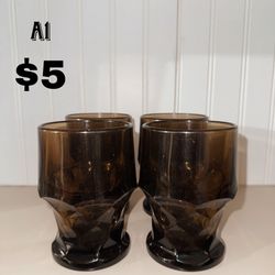 4 Sets Of Juice Glasses 