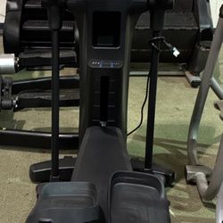 Precor EFX865 Elliptical Fitness Crosstrainer With P62 Console