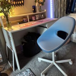 Desk And Chair, Pick Up Only!!