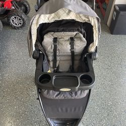 Stroller 