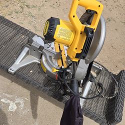 Dewalt miter saw