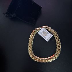 14K Gold Cuban Link Bracelet 