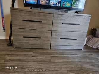 Moving sale on Sunday 9am-1pm I'll give prices at the door.