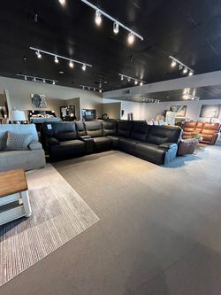 Black 6pc Power Reclining Sectional Couch