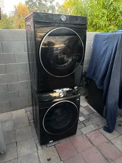 Samsung Front Load Stackable Washer And Dryer Electric Dryer !