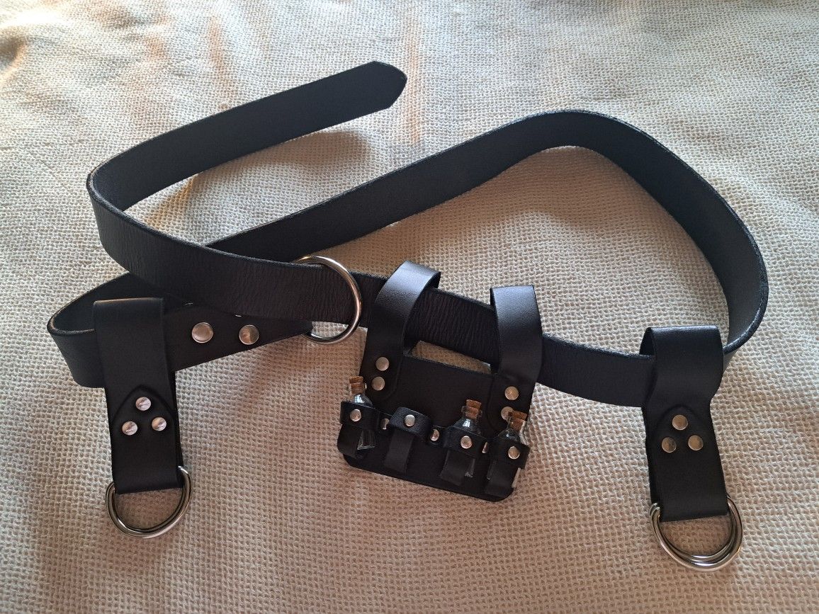 Genuine Leather Ren Faire Belt with Potions and Skirt Hooks