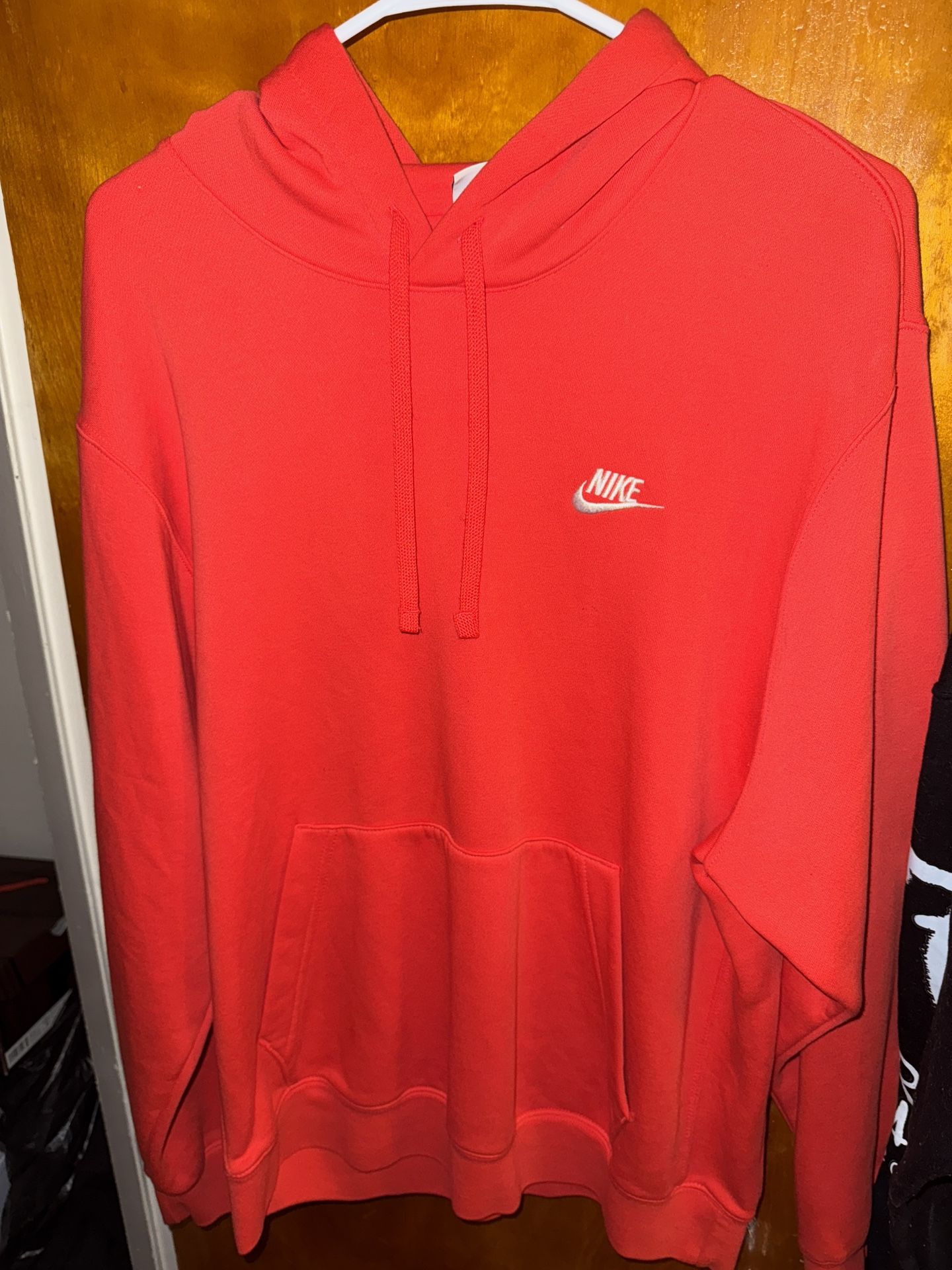 Men’s Size Large Red Nike Hoodie 