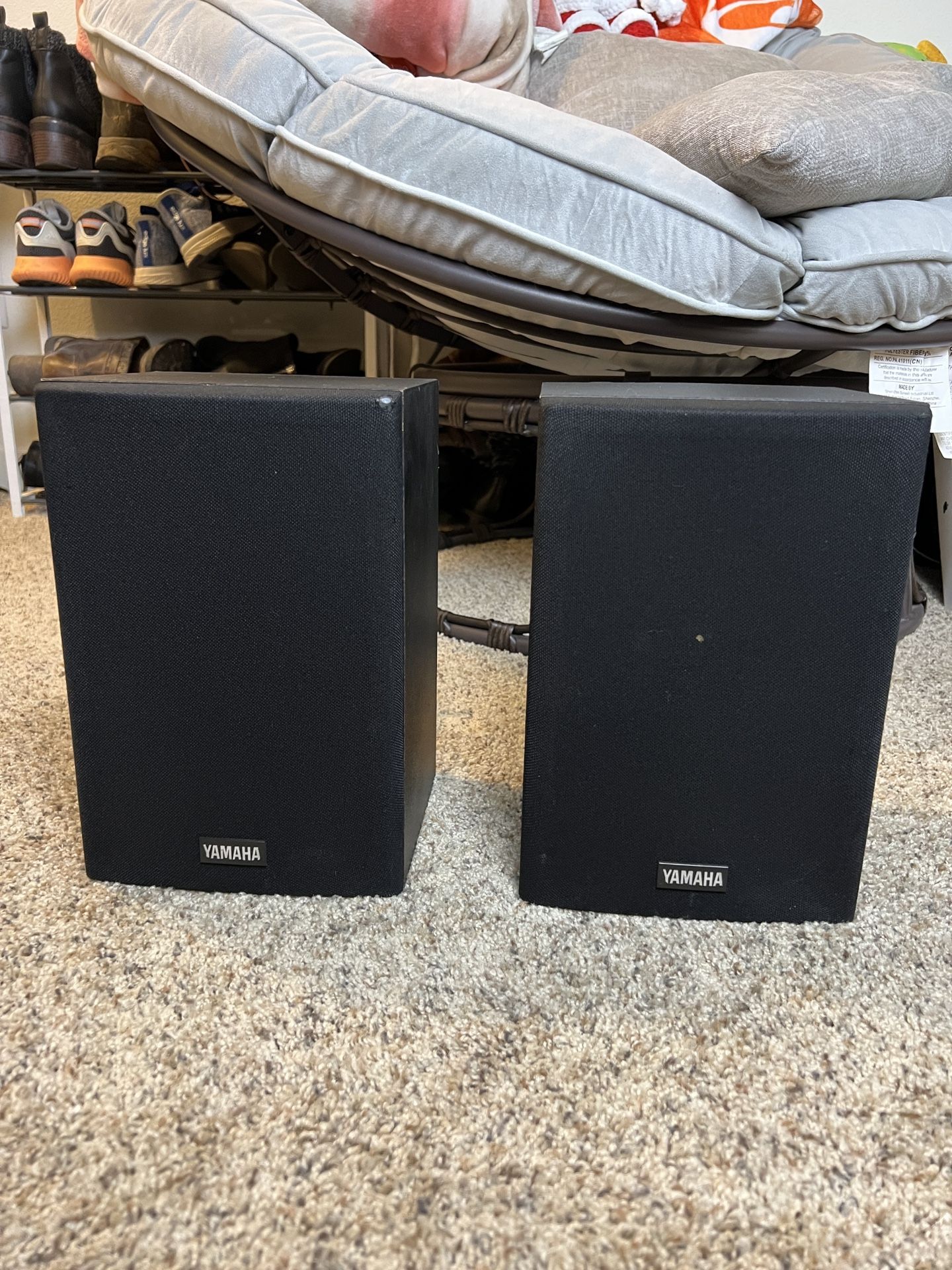 Yamaha Bookshelf Speakers (NS-A770)