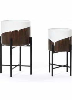 LuxenHome Large Planters with Black Metal Stand, White and Brown, Set of 2 Planters for Indoor Plants, Modern Planter Pots, Flower Pots for Living Roo