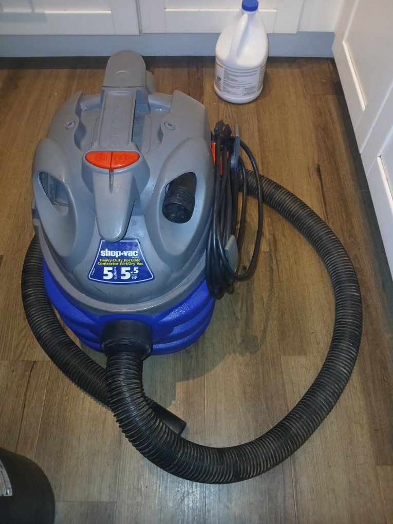 Contractors Shop wet/dy shop vac
