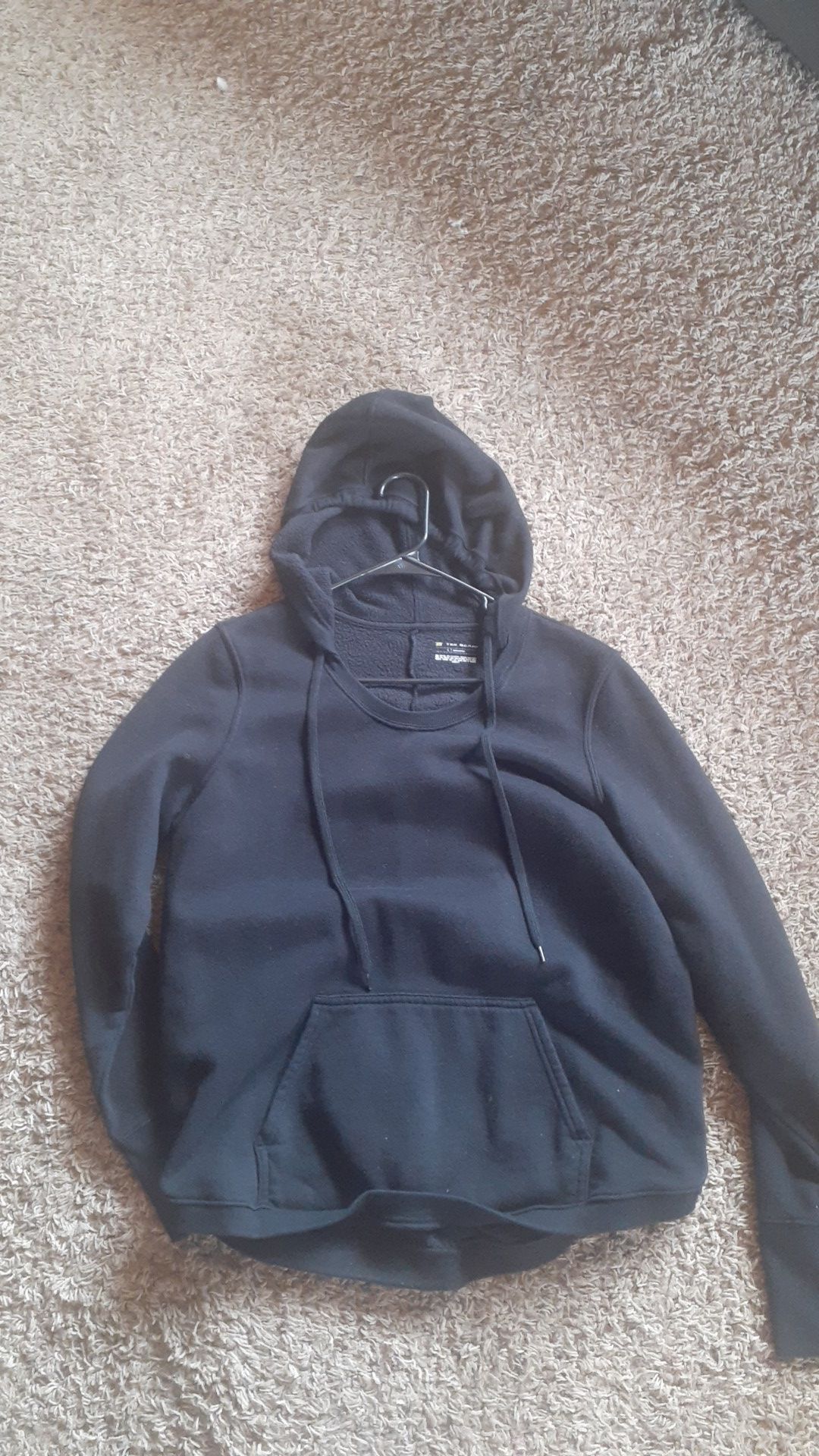 Tek Gear Black Pullover Size Large