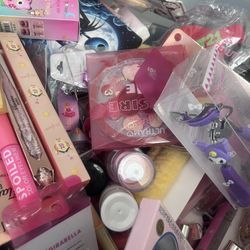 Makeup And More 