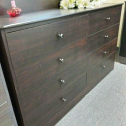 8 DRAWER DRESSER
