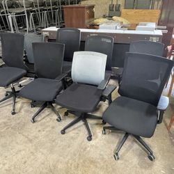 Several Black Mesh Office Rolling Computer Chairs! Only $30 Ea!