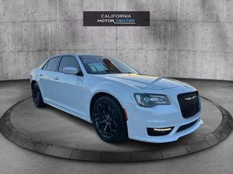 2019 Chrysler 300