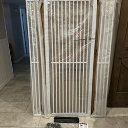 Extra Tall Pet Gate / Baby Gate - Fits Openings 29.92” - 48.03”