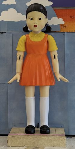 Young-Hee Animatronic