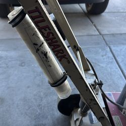 EDCO Tile shark breaker/remover