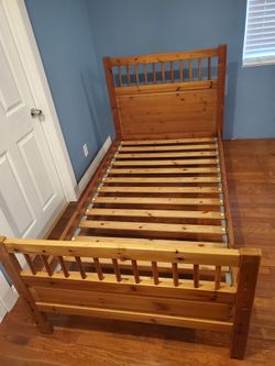 Cama  Twin de  IKEA