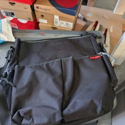 Skip Hop Diaper Messenger Bag 