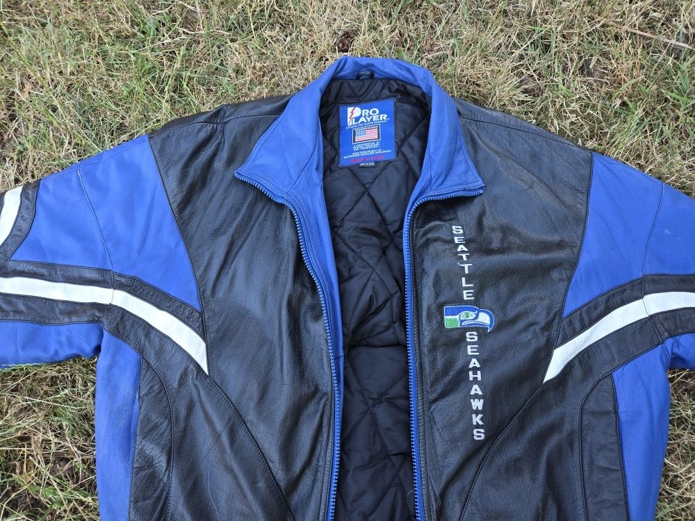 2XL Men's Seahawks Leather Jacket For Sale.