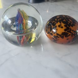 2 Glass Paperweight