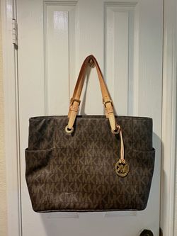 Michael Kors Monogram Signature Brown Travel Shoulder Bag