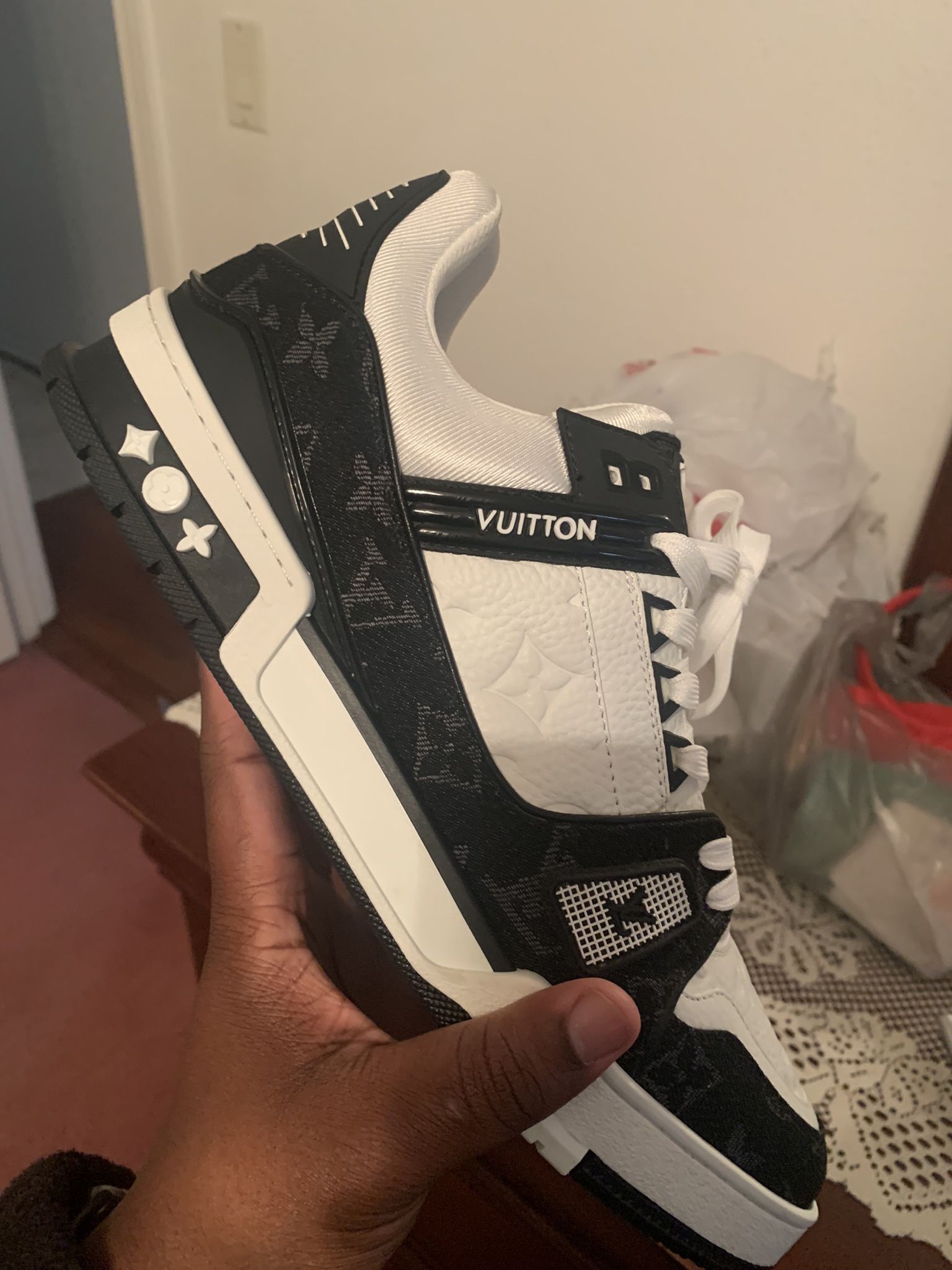 Lv Trainers