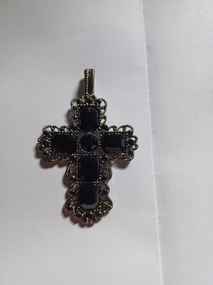 Large Cross Pendent Silver Toned. Marking Premier Designs